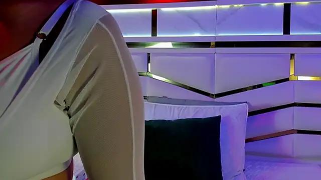 Mad beauty - checkout our excited streamers as they tease to their beloved melodies and slowly squirt for enjoyment to appease your wildest wishes.