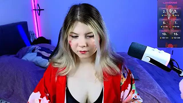 Mad beauty - checkout our excited streamers as they tease to their beloved melodies and slowly squirt for enjoyment to appease your wildest wishes.