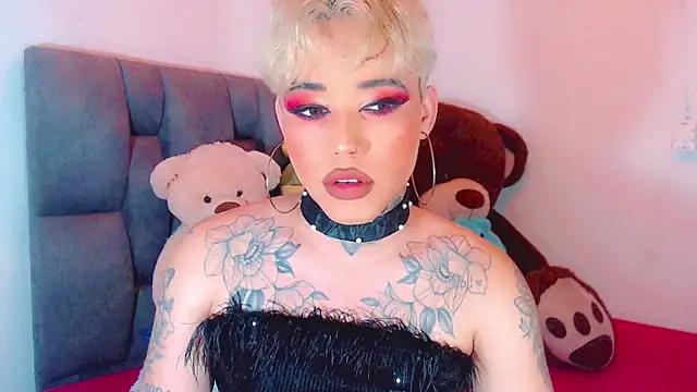 Mad beauty - checkout our excited streamers as they tease to their beloved melodies and slowly squirt for enjoyment to appease your wildest wishes.
