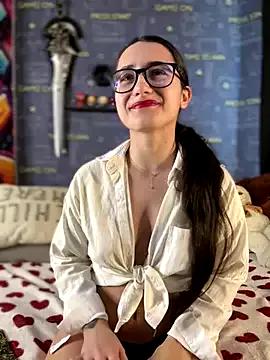 LittleX_Angel from StripChat is Freechat