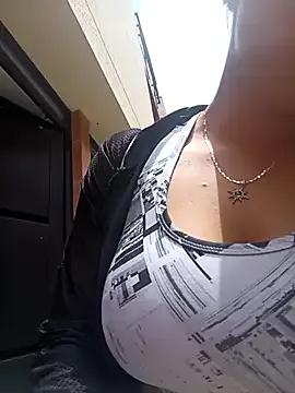 Photos of LIZ-06_ from StripChat is Freechat