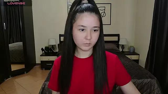 LizaCharming from StripChat is Freechat