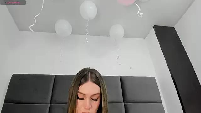 Mad beauty - checkout our excited streamers as they tease to their beloved melodies and slowly squirt for enjoyment to appease your wildest wishes.