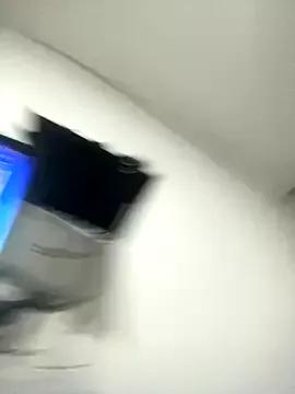 lola_bn from StripChat is Freechat