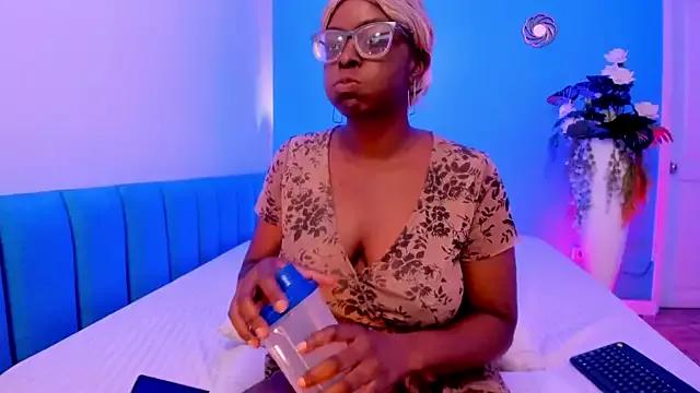 Mad beauty - checkout our excited streamers as they tease to their beloved melodies and slowly squirt for enjoyment to appease your wildest wishes.