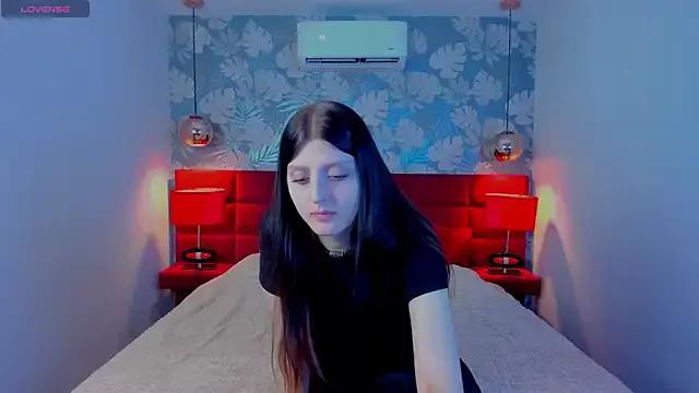 LolaLaly from StripChat is Freechat