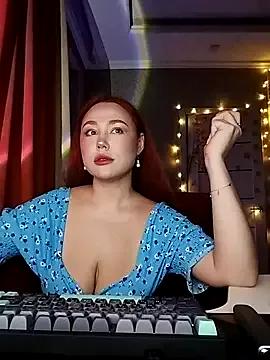 LolaMint_ from StripChat is Freechat