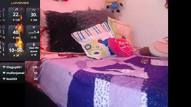 Mad beauty - checkout our excited streamers as they tease to their beloved melodies and slowly squirt for enjoyment to appease your wildest wishes.