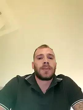 Lorenzz95 from StripChat is Freechat