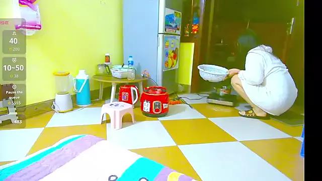 Mad beauty - checkout our excited streamers as they tease to their beloved melodies and slowly squirt for enjoyment to appease your wildest wishes.