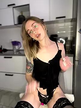 LoveGameSexx from StripChat is Freechat