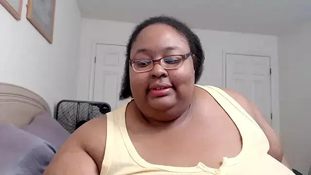 Loves_Aura from StripChat is Freechat
