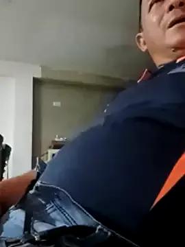 Photos of luchoarr from StripChat is Freechat