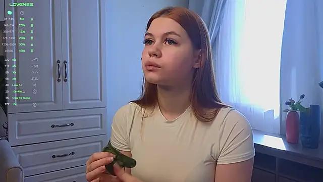 LucilleGlover from StripChat is Freechat