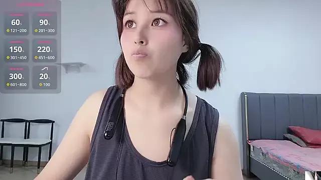 Lucky-xiuxiu from StripChat is Freechat