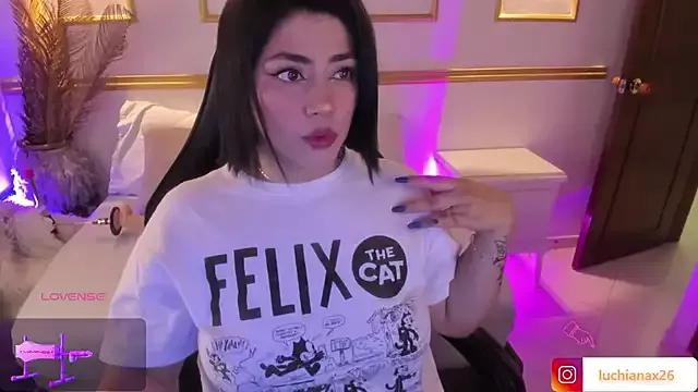 Mad beauty - checkout our excited streamers as they tease to their beloved melodies and slowly squirt for enjoyment to appease your wildest wishes.