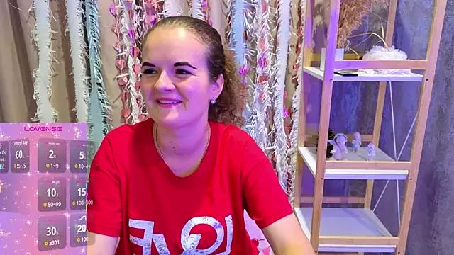 Luisa_Rosee from StripChat is Freechat