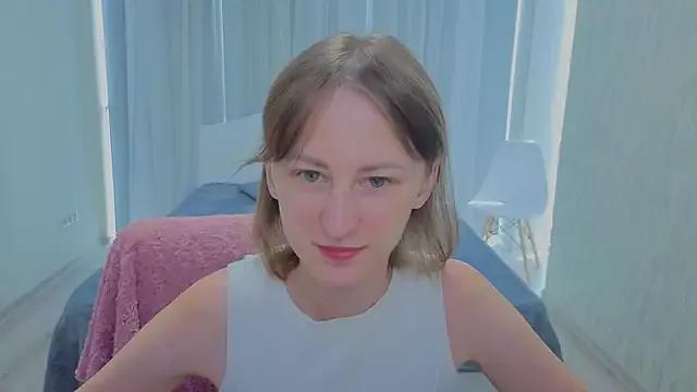 LuluChiiii from StripChat is Freechat