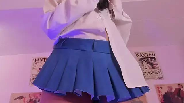 Mad beauty - checkout our excited streamers as they tease to their beloved melodies and slowly squirt for enjoyment to appease your wildest wishes.