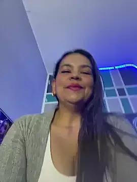 luna_seduce from StripChat is Freechat