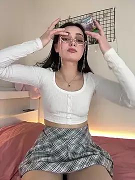 lunalovelee from StripChat is Freechat