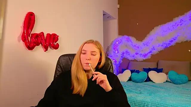 Mad beauty - checkout our excited streamers as they tease to their beloved melodies and slowly squirt for enjoyment to appease your wildest wishes.