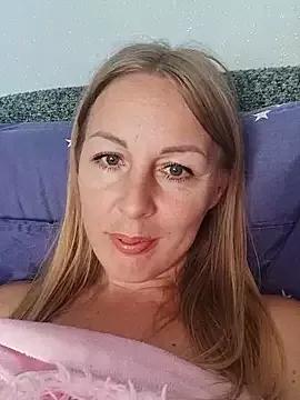 LunaSugarX from StripChat is Freechat