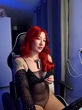 lunnaa_ from StripChat is Freechat
