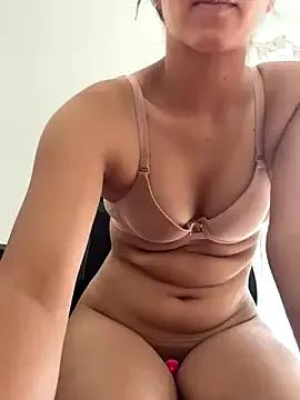 Lusty_Desi from StripChat is Freechat