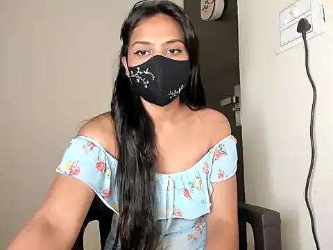 Lusty_Nylah from StripChat is Freechat