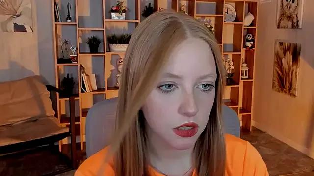 LuunaWiinters webcams show profile image 