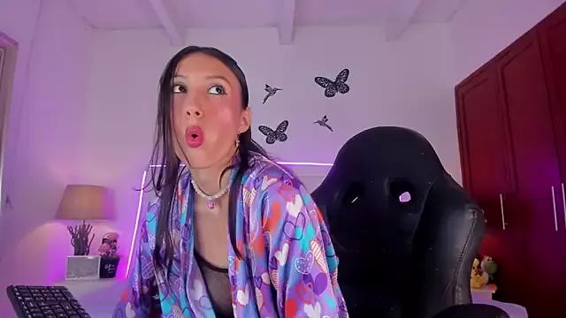 Mad beauty - checkout our excited streamers as they tease to their beloved melodies and slowly squirt for enjoyment to appease your wildest wishes.