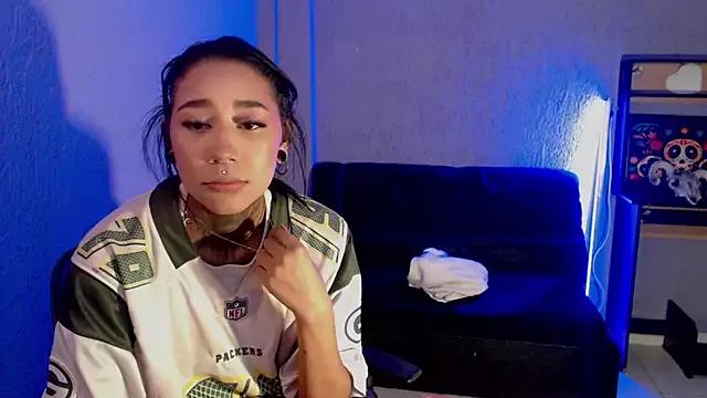 Mad beauty - checkout our excited streamers as they tease to their beloved melodies and slowly squirt for enjoyment to appease your wildest wishes.