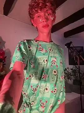 lyamthommpson from StripChat is Freechat