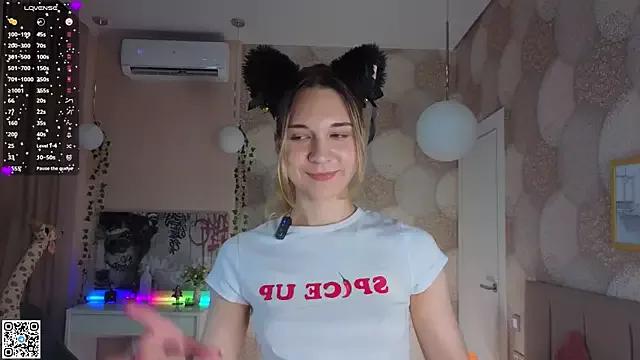 LynHaymore from StripChat is Freechat