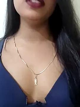 Photos of Maahhii_2 from StripChat is Private