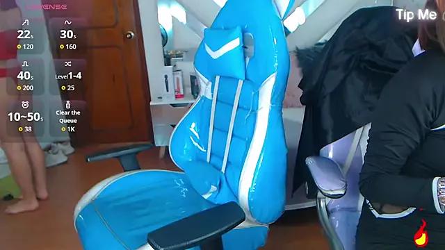 Mad beauty - checkout our excited streamers as they tease to their beloved melodies and slowly squirt for enjoyment to appease your wildest wishes.