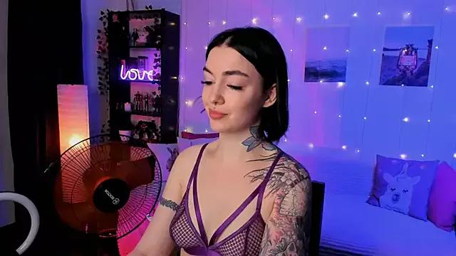 Magic_Allie from StripChat is Freechat
