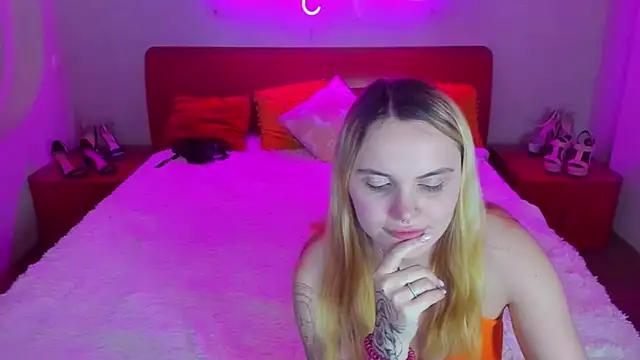 Mad beauty - checkout our excited streamers as they tease to their beloved melodies and slowly squirt for enjoyment to appease your wildest wishes.