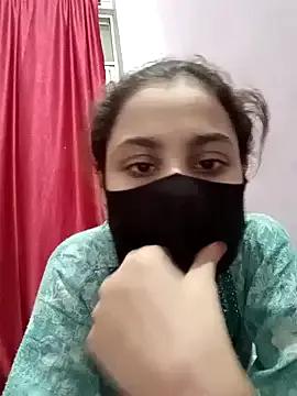 magicmoment00786 from StripChat is Freechat