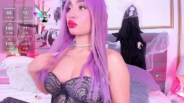 Mad beauty - checkout our excited streamers as they tease to their beloved melodies and slowly squirt for enjoyment to appease your wildest wishes.