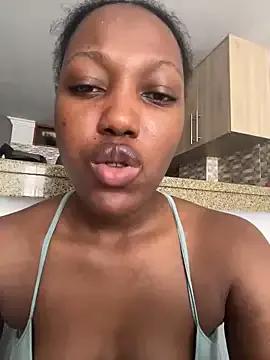 Manlykellya_ from StripChat is Freechat