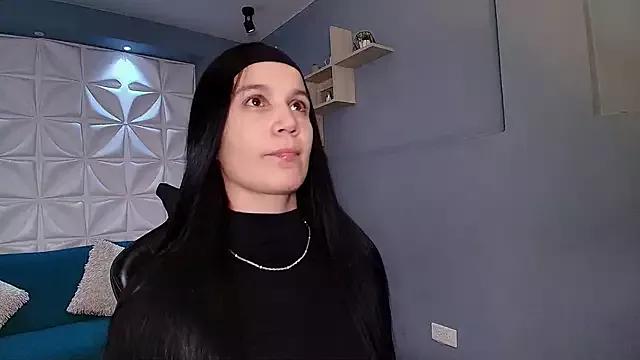 MaraHansson from StripChat is Freechat
