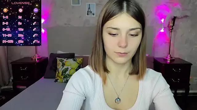 MargoChill from StripChat is Freechat