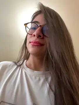 MariaIsabella8 from StripChat is Freechat