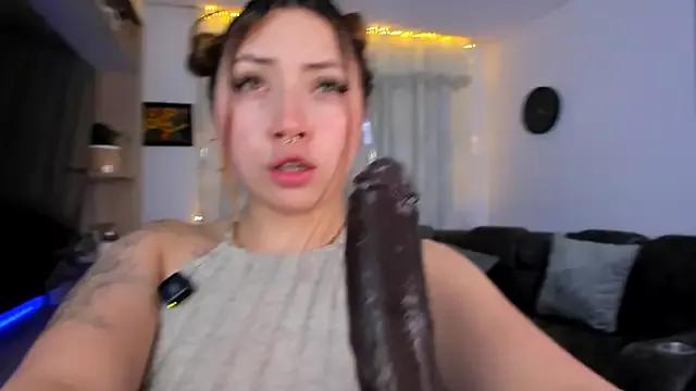 Mad beauty - checkout our excited streamers as they tease to their beloved melodies and slowly squirt for enjoyment to appease your wildest wishes.