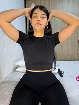 MarianaBlaze from StripChat is Freechat