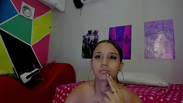 Mad beauty - checkout our excited streamers as they tease to their beloved melodies and slowly squirt for enjoyment to appease your wildest wishes.