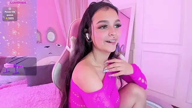 Mad beauty - checkout our excited streamers as they tease to their beloved melodies and slowly squirt for enjoyment to appease your wildest wishes.