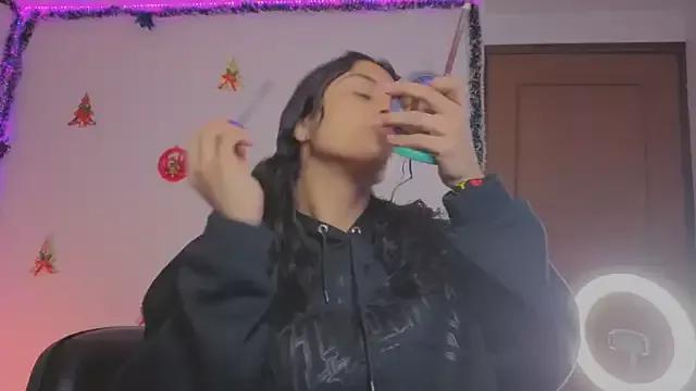 MarillynMorgan from StripChat is Freechat